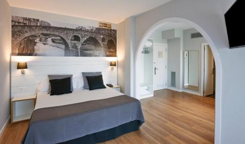 . Hotel Can Pamplona
