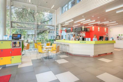 Hol, Jugendgaestehaus Hauptbahnhof in Tiergarten