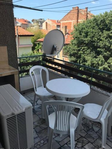 Apartment Geni - image 5