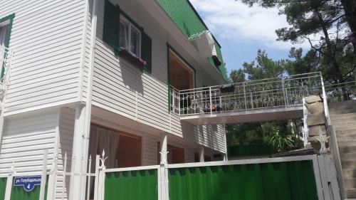 Guest House Liliya - image 2
