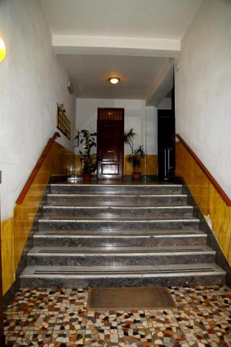 Le Cupole Decò – Palermo, CA