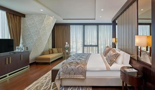 Elite World Grand Istanbul Basın Ekspres, Istanbul