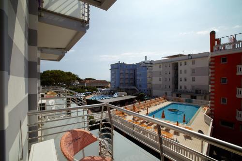 Hotel Helen - image 10