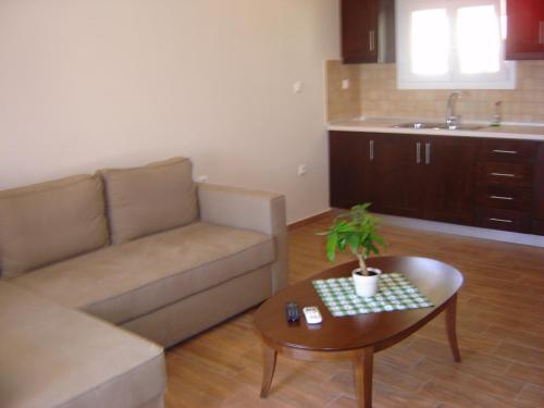 Superior Two-Bedroom Apartment image 3