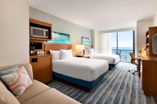 Queen Room with Two Queen Beds - Oceanfront image 4
