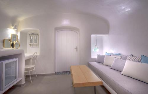 Secret Legend Suites - image 8