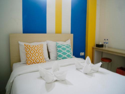 Leos Hotel - Tomohon