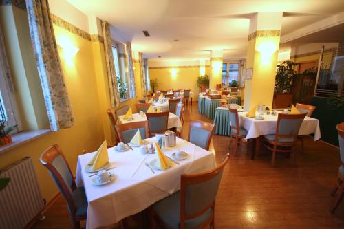 Carinthia Stadthotel - image 2