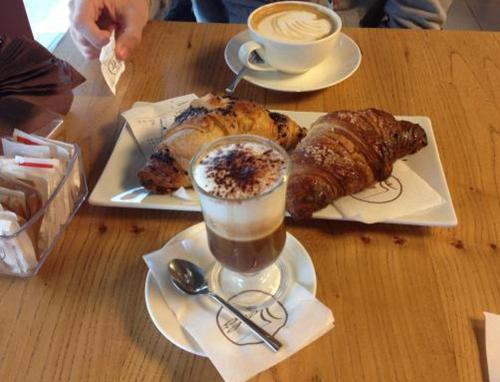 Acanto Room Suite - image 14