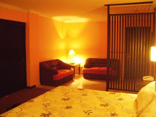 Suite image 3