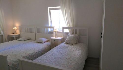 Romantic Style Apartment Berlin 419m von Kinzerallee entfernt