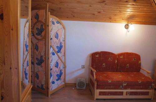 Art - M Gallery - image 6