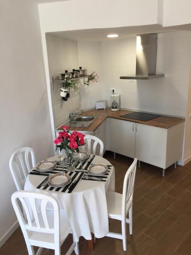  Apartamento Cerca De La Playa Y Campo De Golf Con Piscina in Torremolinos