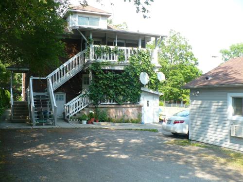 Rainbow Bed & Breakfast