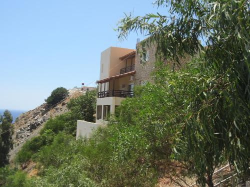  Sfinias Apartments, Kaloi Limenes bei Ambeloúzos