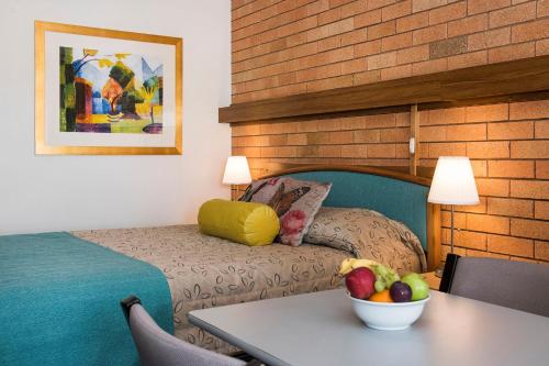 . Ningana Motel
