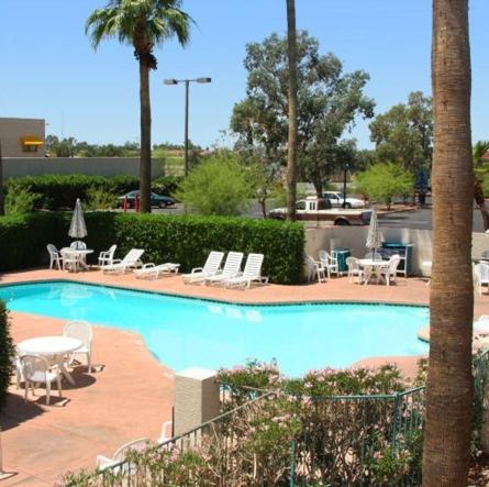 Úszómedence, Extend-a-Suites Phoenix in Metro Center