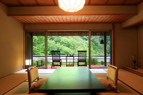 Fujiiso