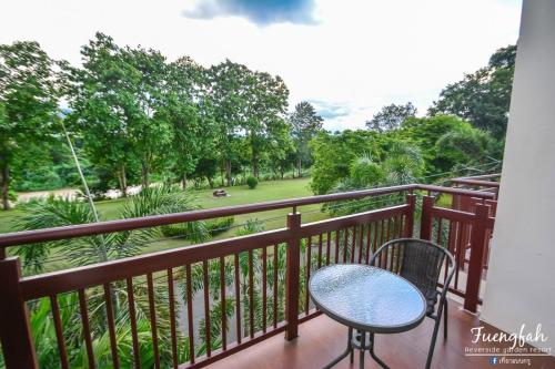 フエンファ リバーサイド ガーデンズ リゾート (Fuengfah Riverside Gardens Resort) in マエリム