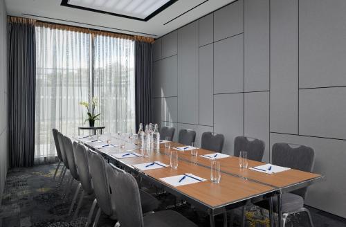 Park Plaza London Park Royal - image 4