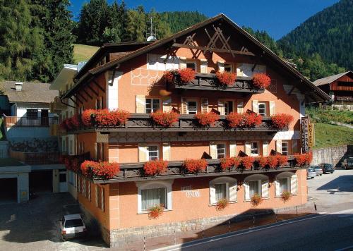  Central, Pension in Welschnofen bei Obereggen