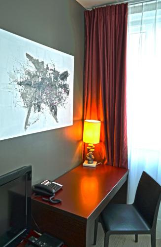 Residhotel Lille Vauban Residhotel Lille Vauban is conveniently located in the popular Lille City Center area. The property offers a high standard of service and amenities to suit the individual needs of all travelers. Facil