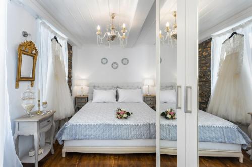 Exterior view of Evagelia's deluxe villa-Jacuzzi in Skopelos center