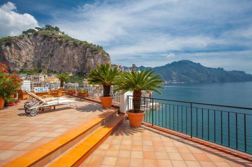 Villa Paradiso - main image