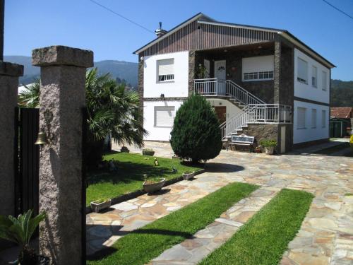  Casa Sabarís, Pension in Baiona