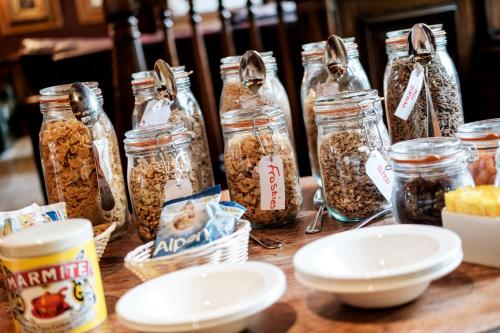 The Mad Hatter Hotel - image 3