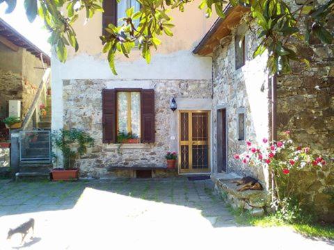 Ca Giulietto Antico Casale in Lunigiana