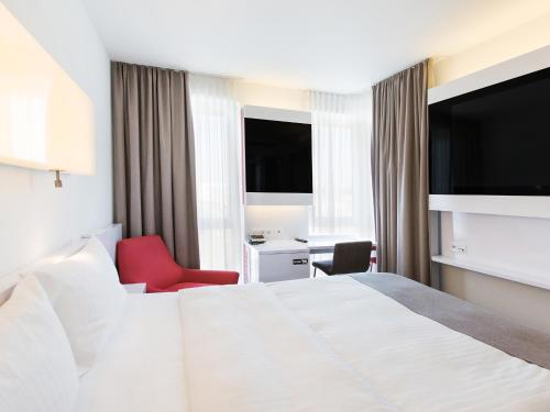 DORMERO Hotel Frankfurt - image 2