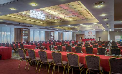 Clayton Hotel Galway - image 2