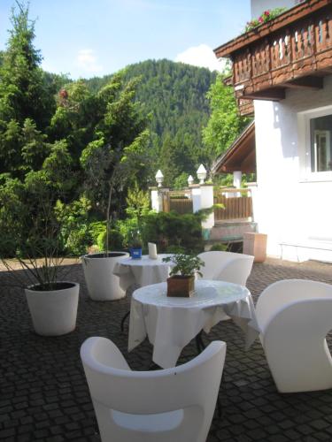 克莱纳康尼格坑酒店