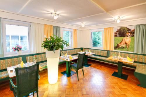 克莱纳康尼格坑酒店