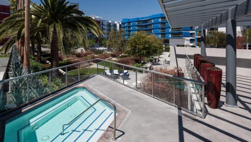 Global Luxury Suites at Marina Del Rey - image 3