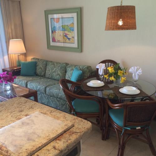 Luxury Beachfront Duplex Villa on Sapphire Beach V in Red Hook