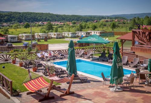 Nemeth Camping Spa & Pool Access - Hotel - Sovata