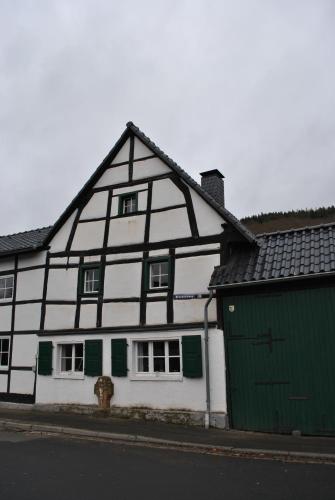 Ferienwohnungen Türmchen und Rustikal - image 7