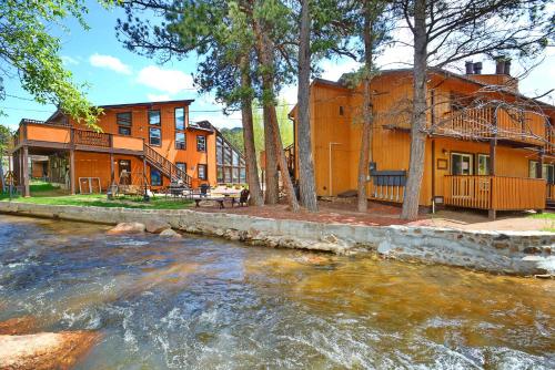 Murphy's River Lodge - 숙소 외관