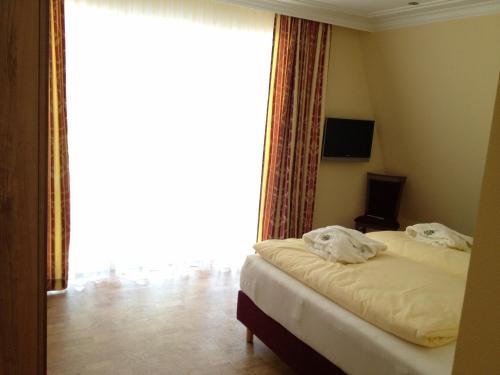 Wald-Hotel Heppe - image 3