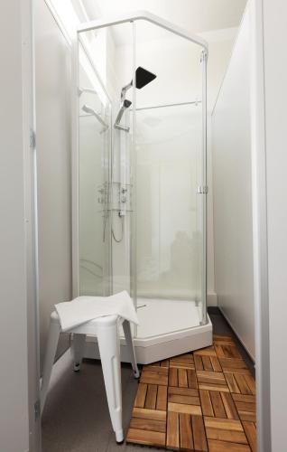 Bathroom, EHE Hostel in Northern Tallinn