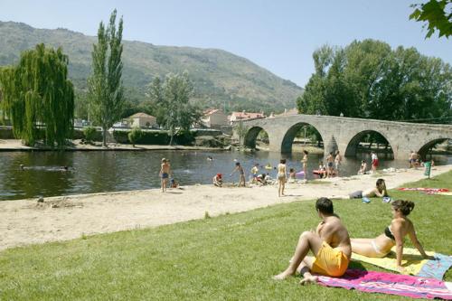 A szálláshely kívülről, Casa Rural Los 2 Yugos in Navaluenga