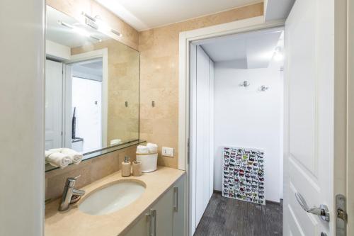 Zattere Design Loft - image 8