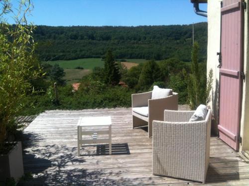 Sweet Home gîte à louer Montagna-le-Templier