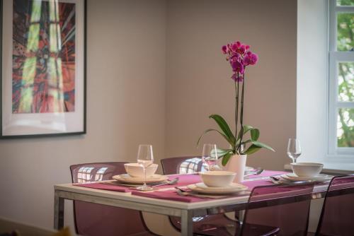 Urban Living's - The Huxley - image 3