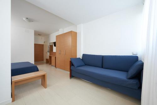 Junior Suite with Balcony (3 Adults) image 8