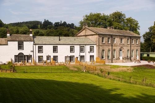 Waterfoot Park