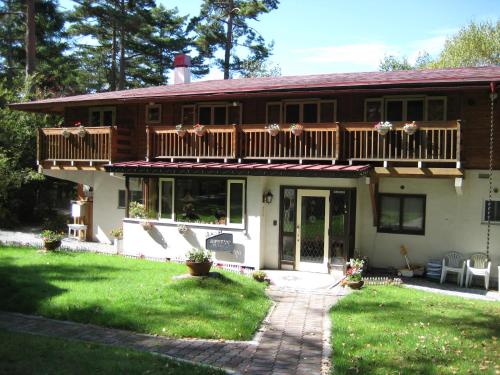 Accommodation in Minamisaku-gun