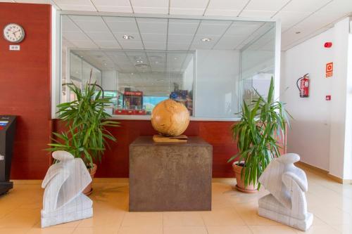 Hotel Caribe - image 2